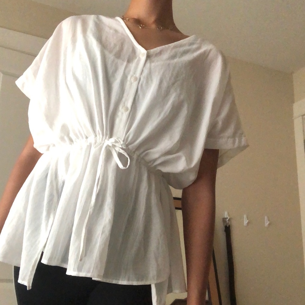 Relaxed flowy blouse